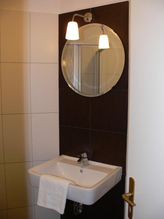Business Flat Bahnhofstrasse Appartement Wiesbaden Kamer foto